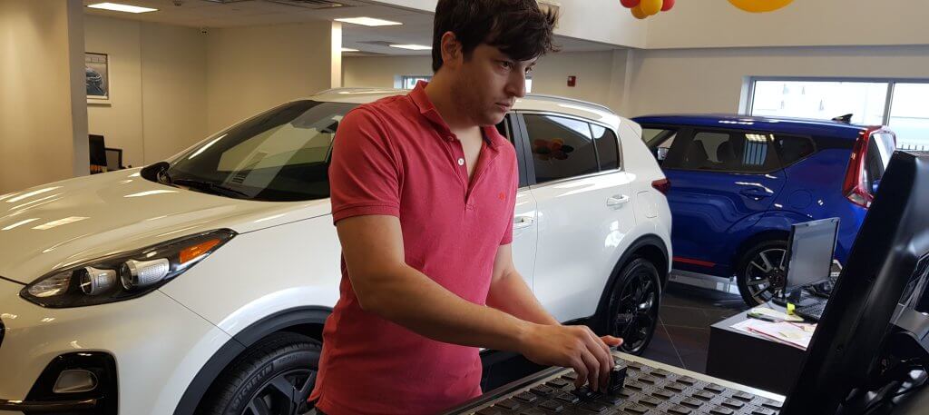 Comparing Different Dealership Key Machines